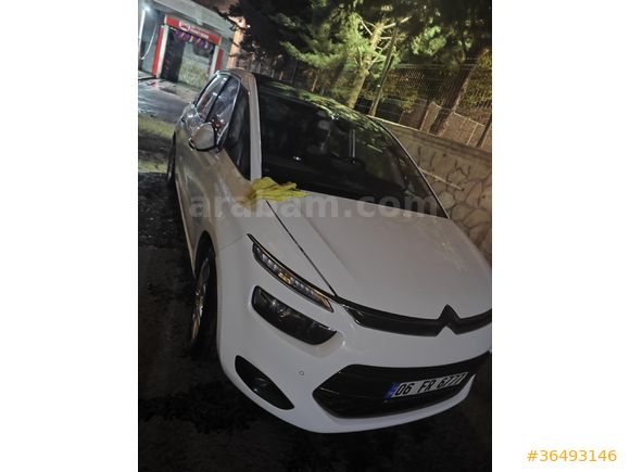 Öğretmenden Citroen C4 Picasso 1.6 e-HDi Intensive (Son5 gün)