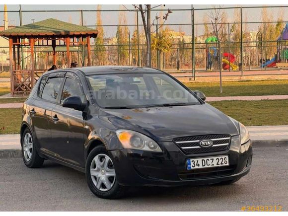Sahibinden Kia Ceed 1.6 CRDi Cool 2009 Model  319.000 km Siyah
