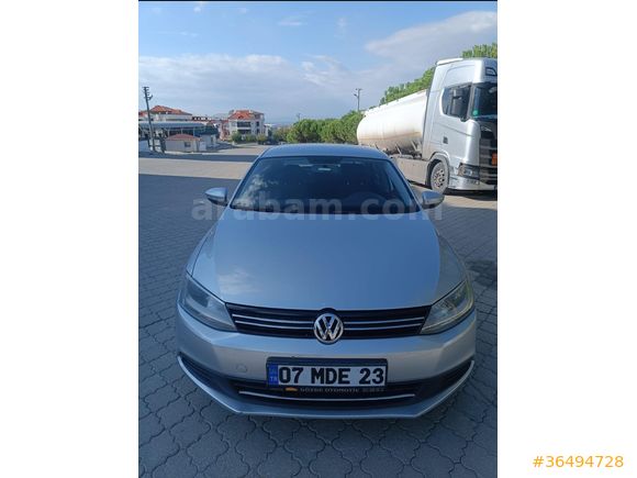 Sahibinden Volkswagen Jetta 1.6 TDi Trendline 2013 Model
