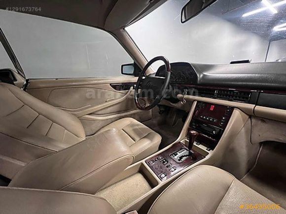 NOSCAR DAN ORJİNAL MERCEDES 560 SEC COUPE CLASİC
