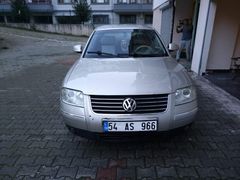 Sahibinden Volkswagen Passat 1.6 Exclusive 2004 Model  270.000 km Bej