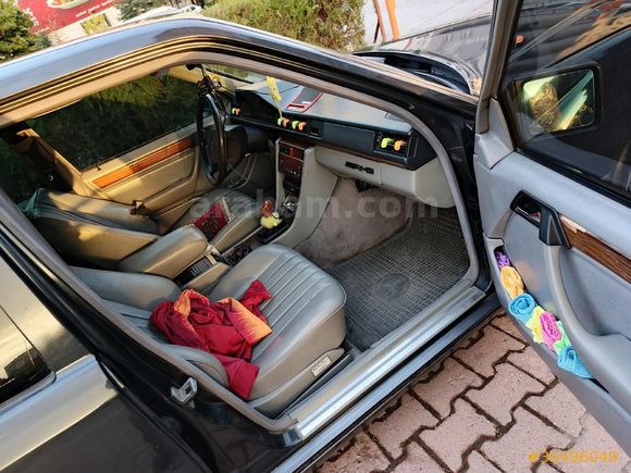 Sahibinden Mercedes - Benz 200 E 1993 Model
