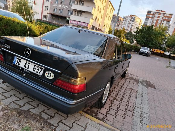 Sahibinden Mercedes - Benz 200 E 1993 Model