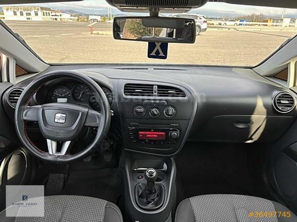 2010 SEAT LEON 1.4 TSİ DEGİSENSİZ KM 124.000 SUNROOFLU
