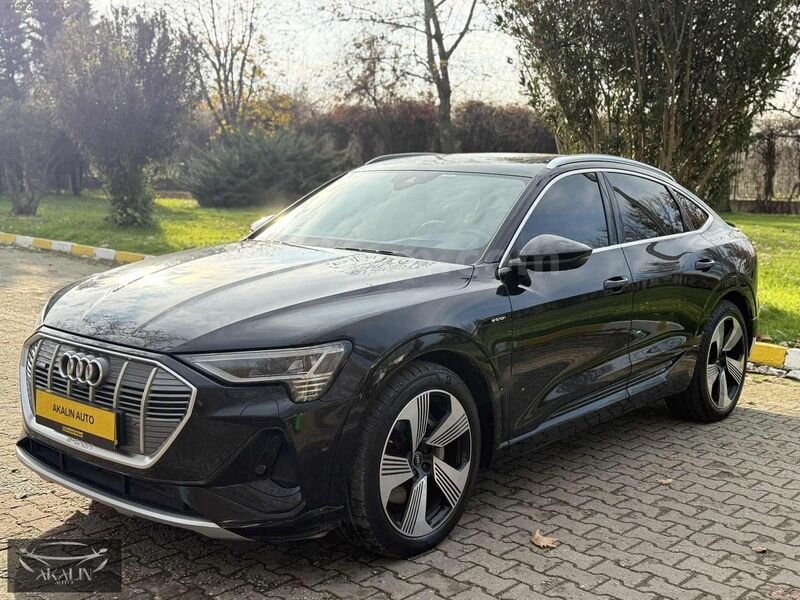 HATASIZ AUDİ E-TRON SPORTBACK 55 QUATTRO S LİNE 2