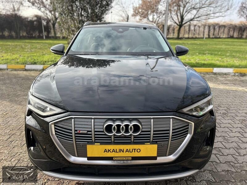HATASIZ AUDİ E-TRON SPORTBACK 55 QUATTRO S LİNE