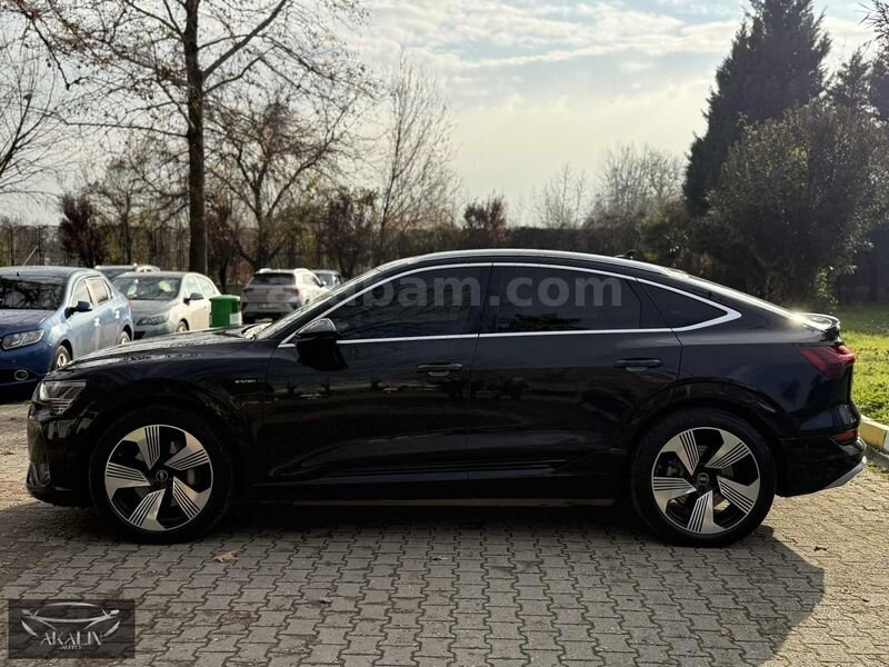 HATASIZ AUDİ E-TRON SPORTBACK 55 QUATTRO S LİNE 3