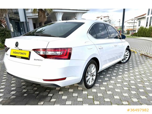 2018 SKODA SÜPER B 1.6 TDİ STYLE DSG 120 HP İLKELDEN İŞLEMSİZ HASARSIZ