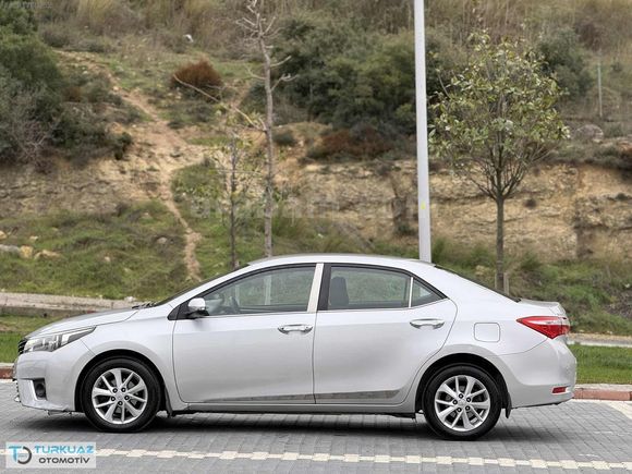 2013 COROLLA 1.4 OTOMATİK 126.000 KM DEĞİŞENSİZ