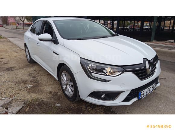 Sahibinden Renault Megane 1.5 Blue DCI Touch 2019 Model