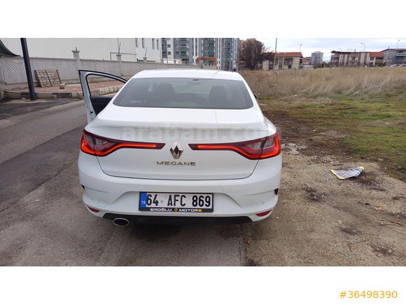 Sahibinden Renault Megane 1.5 Blue DCI Touch 2019 Model