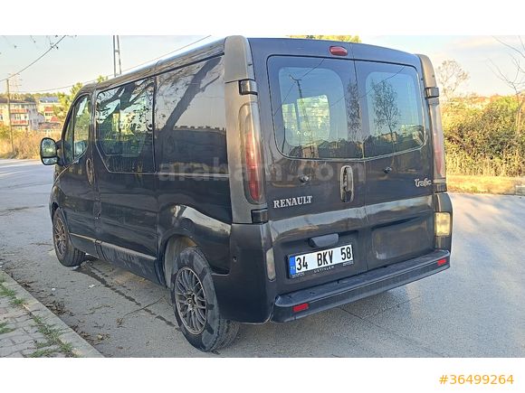 Sahibinden Renault Trafic Multix 1.9 dCi Grand Confort 2006 Model