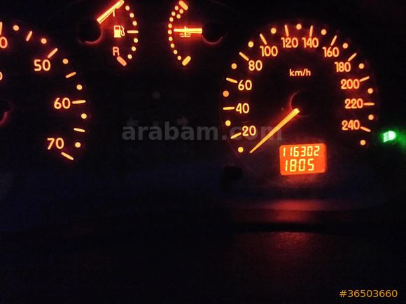 Sahibinden Renault Clio 1.4 RN 2001 Model  116.000 km Beyaz