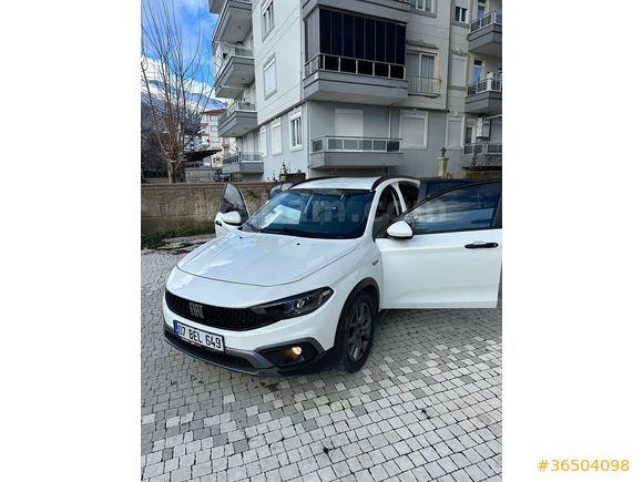 Sahibinden Hatasız Boyasız Fiat Egea Cross 1.4 Urban 2022