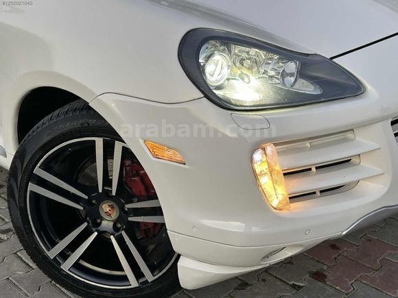 AŞIRI TEMİZ BAKIMLI PORSCHE CAYENNE 3.0 Dizel
