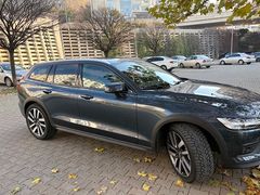 Sahibinden Volvo V60 2.0 B5 Plus Bright 2024 Model  İlk Sahibinden sıfırdan farksız