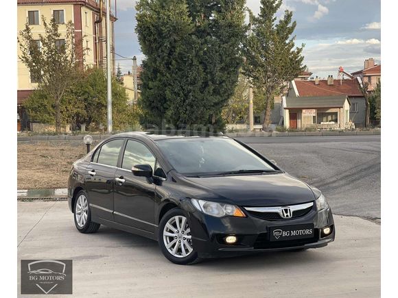 2010 HONDA CİVİC 1.6 i-VTEC OTOMATİK / ÇELİK JANT / SİS / KAMERA