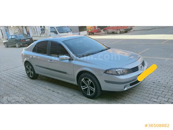 İkinci sahibinden Düşük kilometre Makyajlı kasa LAGUNA 2