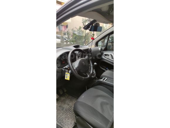Sahibinden Peugeot Partner 1.6 HDI Active 2017 Model