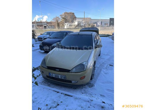 Sahibinden Ford Focus 1.6 Ghia 2000 Model 