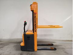 Sahibinden jungheinrich istif ve YGS forklift sıfıra yakin