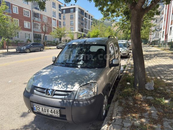 Sahibinden Peugeot Partner 2.0 HDI 2005 Model