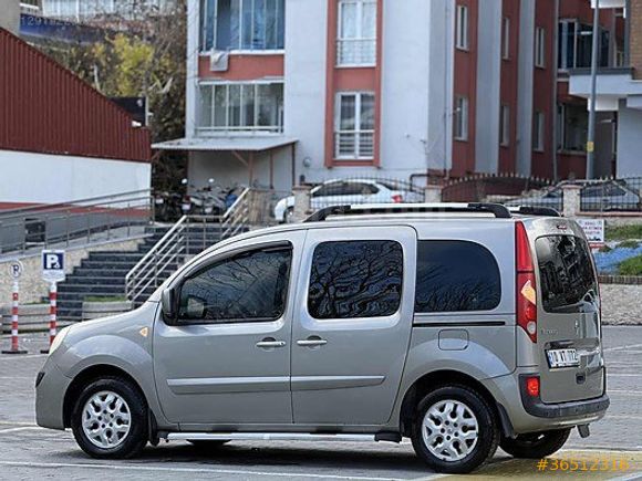 DENİZLİ OTOMOTİV DEN 2011 KANGOO Multix CONBİ 1.5 EXPRESSİON