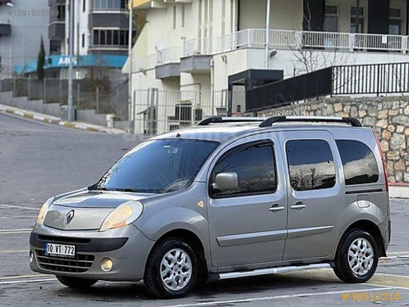 DENİZLİ OTOMOTİV DEN 2011 KANGOO Multix CONBİ 1.5 EXPRESSİON