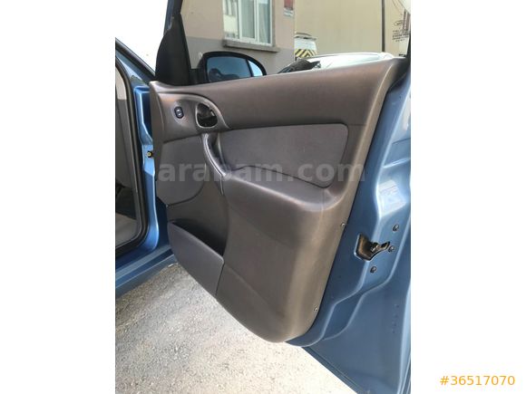 Sahibinden Ford Focus 1.6 Comfort 2002 Model