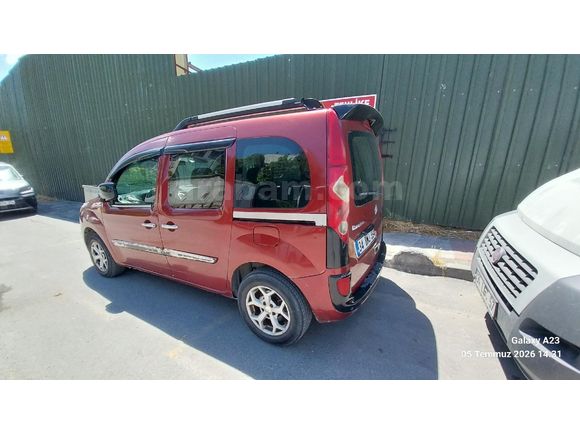 Sahibinden Renault Kangoo Multix 1.5 dCi Authentique 2009 Model  354.000 km Bordo
