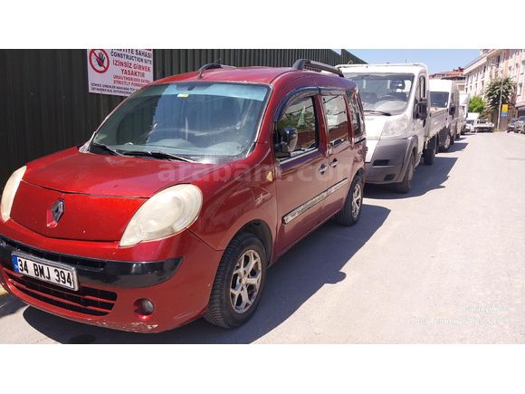 Sahibinden Renault Kangoo Multix 1.5 dCi Authentique 2009 Model  354.000 km Bordo
