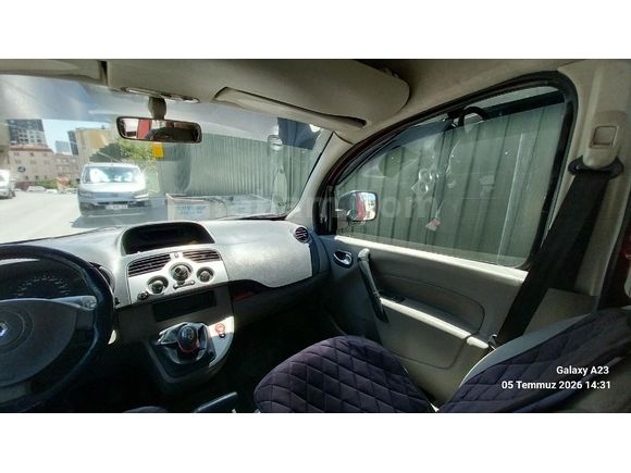 Sahibinden Renault Kangoo Multix 1.5 dCi Authentique 2009 Model  354.000 km Bordo