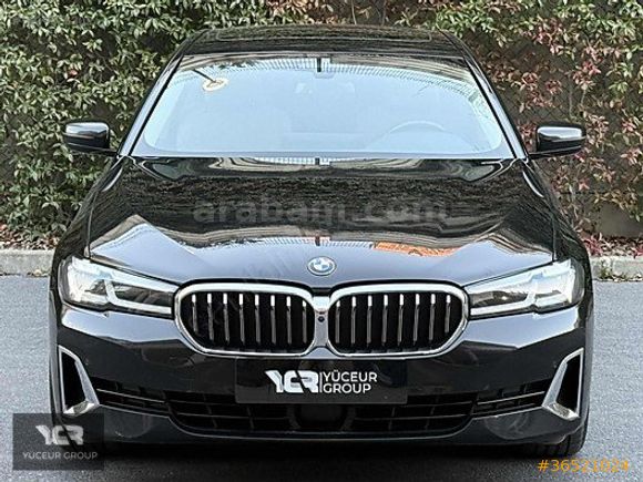 BMW 520İ LUXURY LİNE 113.900KM 2023 BOYASIZ DEĞİŞENSİZ %20FATURA