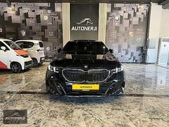 AUTONERJİ'DEN 2025 BMW 520İ EDİTİON M SPORT SHADOW ARKA AKS OTON