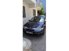 Sahibinden Renault Laguna 2.0 Privilege 2003 Model  255.000 km Mavi (metalik)