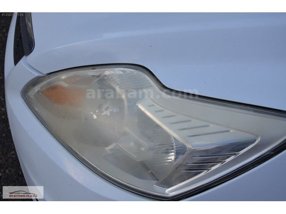 EKSPRES PLAZA'DAN 2011 FORD FOCUS 1.6 TDCI COLLECTION