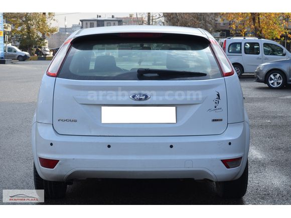 EKSPRES PLAZA'DAN 2011 FORD FOCUS 1.6 TDCI COLLECTION