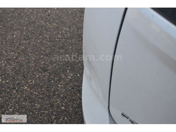 EKSPRES PLAZA'DAN 2011 FORD FOCUS 1.6 TDCI COLLECTION