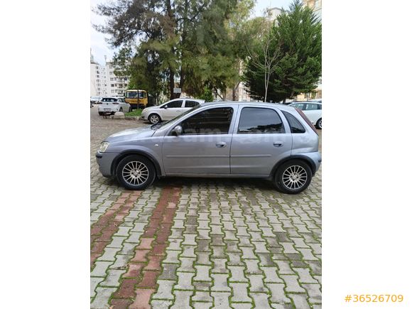 Sahibinden Opel Corsa 1.3 CDTI Cosmo 2004 Model  320.000 km Gri