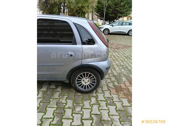 Sahibinden Opel Corsa 1.3 CDTI Cosmo 2004 Model  320.000 km Gri