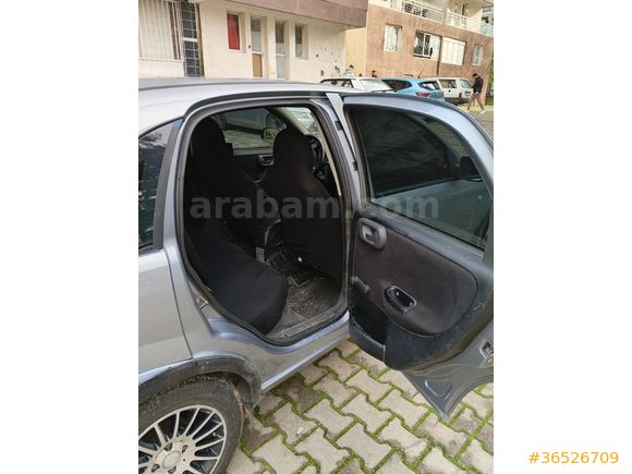 Sahibinden Opel Corsa 1.3 CDTI Cosmo 2004 Model  320.000 km Gri