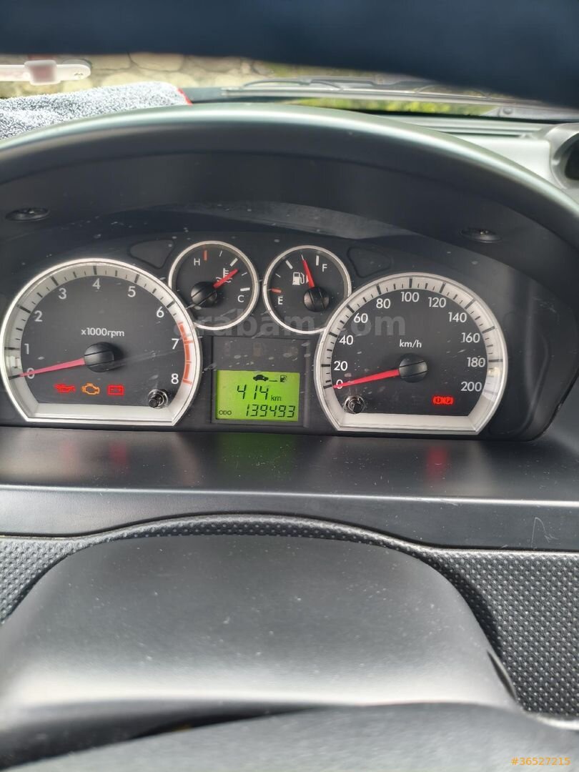 Sahibinden Chevrolet Aveo 1.4 SX 2011 Model Bursa 147.000 km Siyah 6