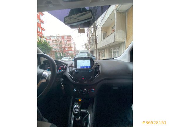 Düşük Km Servis Bakımlı Temiz Aile Aracı   PAZARLIK PAYI  ARAÇ BAŞINDADIR