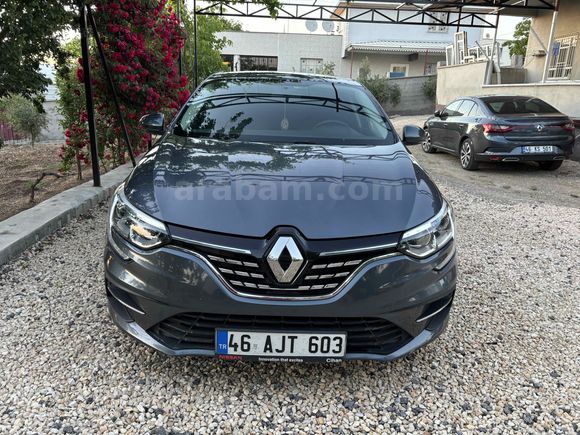 Sahibinden Renault Megane 1.3 TCe Joy Comfort 2021 Model 