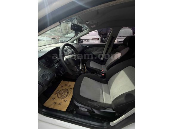 Sahibinden Seat Ibiza 1.4 Style 2015 Model 