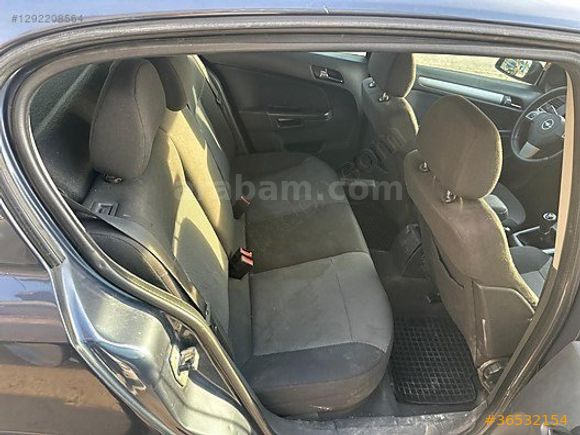 POLAT AUTO // 2009 OPEL ASTRA 1.6 ENJOY