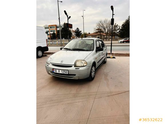 Sahibinden Clio 1.4 RNA KLİMALI 160.000km  