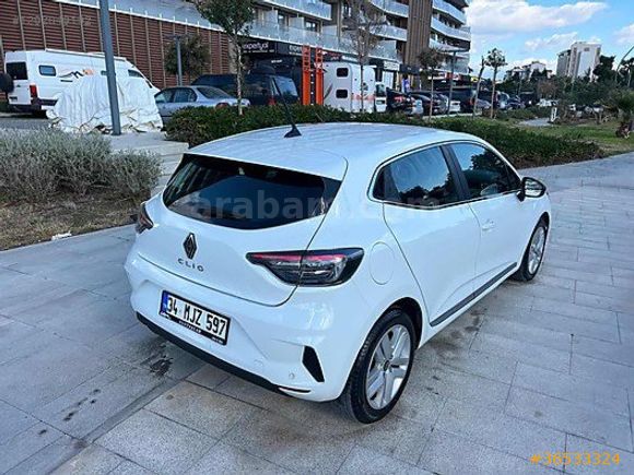 ULUTAŞLARDAN 2024 MODEL CLİO TAMAMINA KREDİ KASKO+NOTER+YAKIT