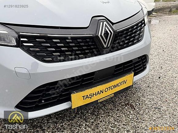 2024BOYASIZ1.0TCE EVOLUTİON28.000KMKARTA12TAKSİTTAKASOLUR