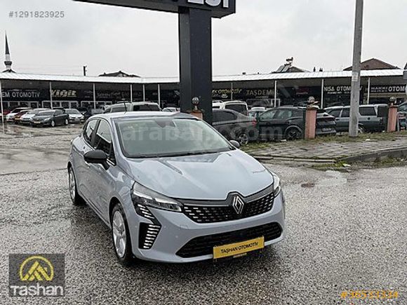 2024BOYASIZ1.0TCE EVOLUTİON28.000KMKARTA12TAKSİTTAKASOLUR